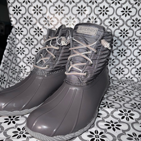 Sperry women’s nwt insulated Gray Duck Boots Sz 9.5 - Picture 1 of 13
